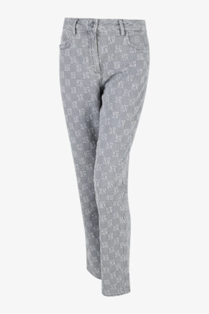 Jeans im Schachbrett-Design